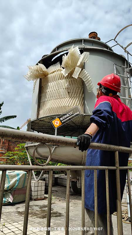 四川冷却塔高温冷却塔维修现场勤通科技案例展示