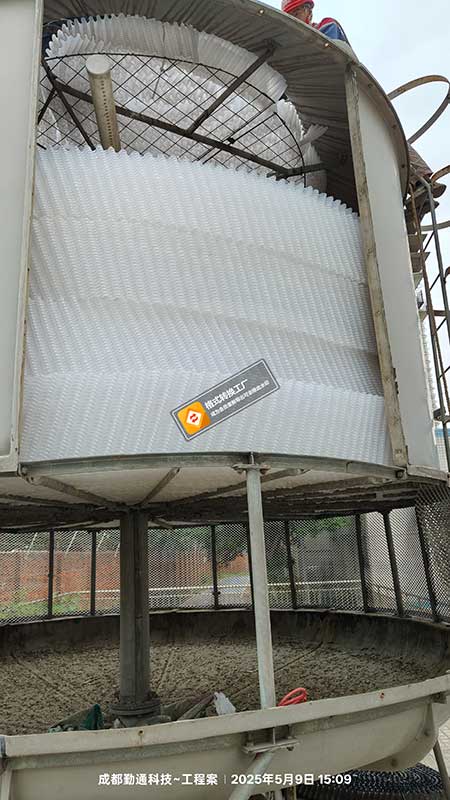 四川冷却塔高温冷却塔维修现场勤通科技案例展示